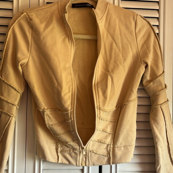 Cream jogger set - Picture 8 of 14